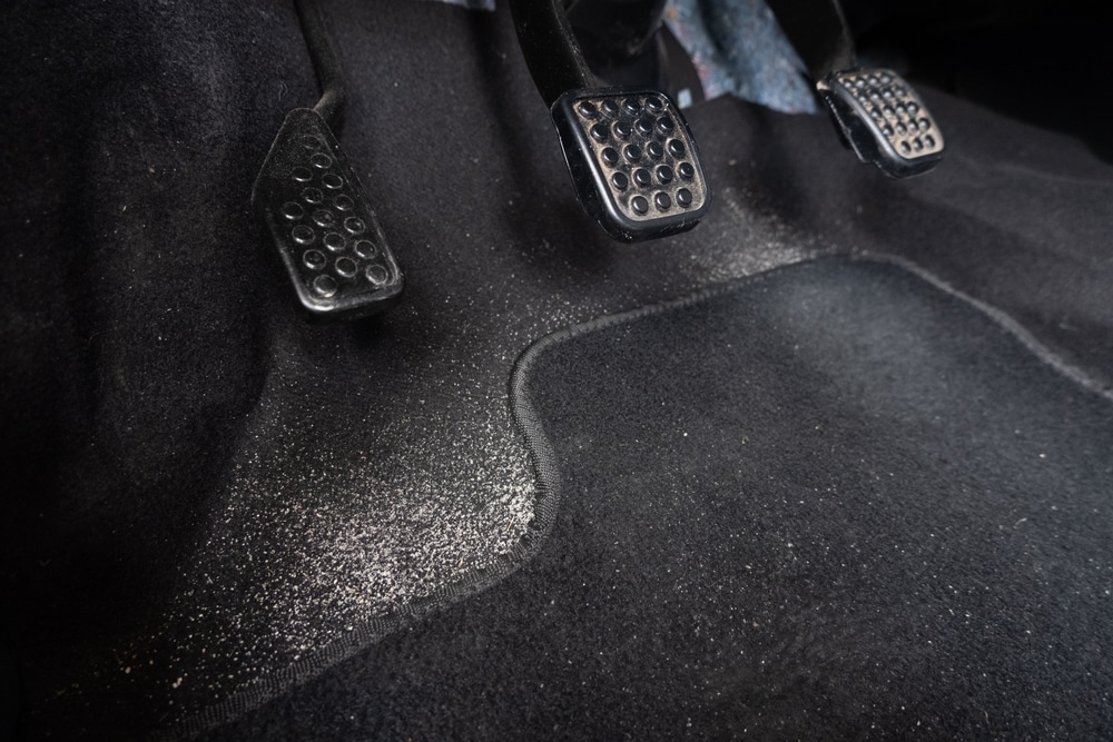 A view of a mat placed under the car accelerator